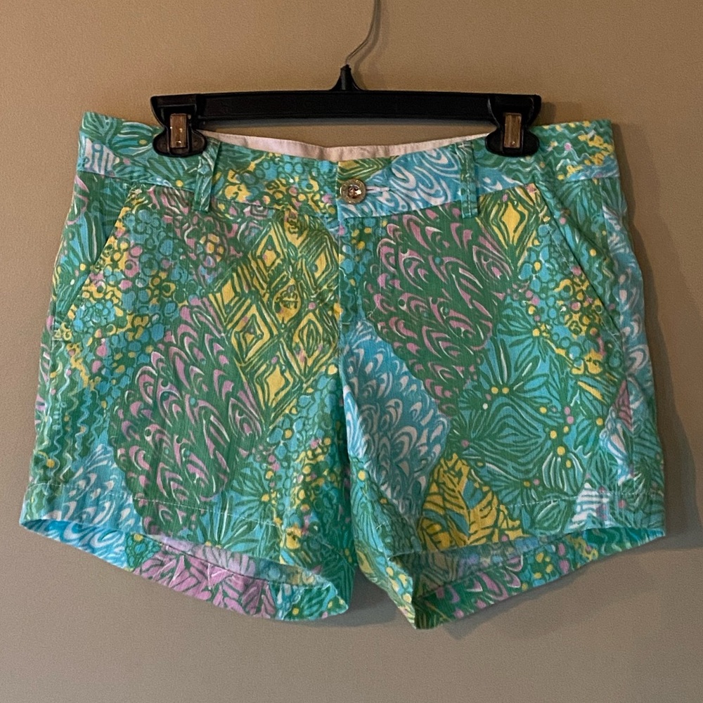 Lilly Pulitzer Callahan Short. Size 6